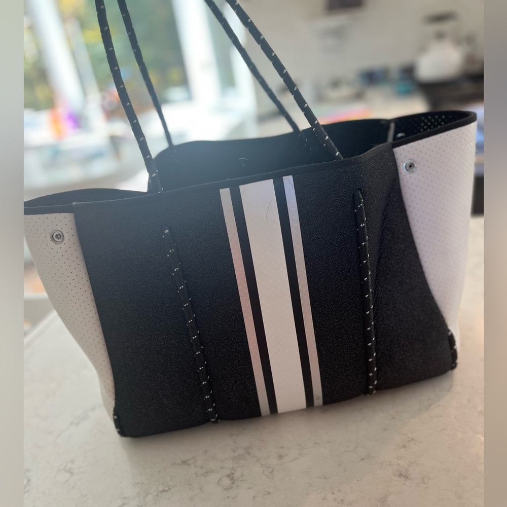 Haute Shore black and white purse and wristlet!